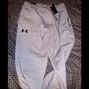 Under Armour Cold Gear Large Sweatpants NWT